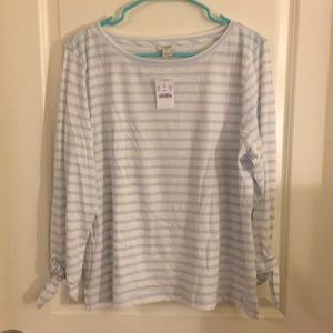 NWT 3/4 Tee with sleeve bow